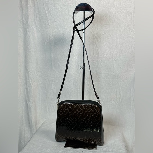 Handbags - Elegant Black Crossbody Bag